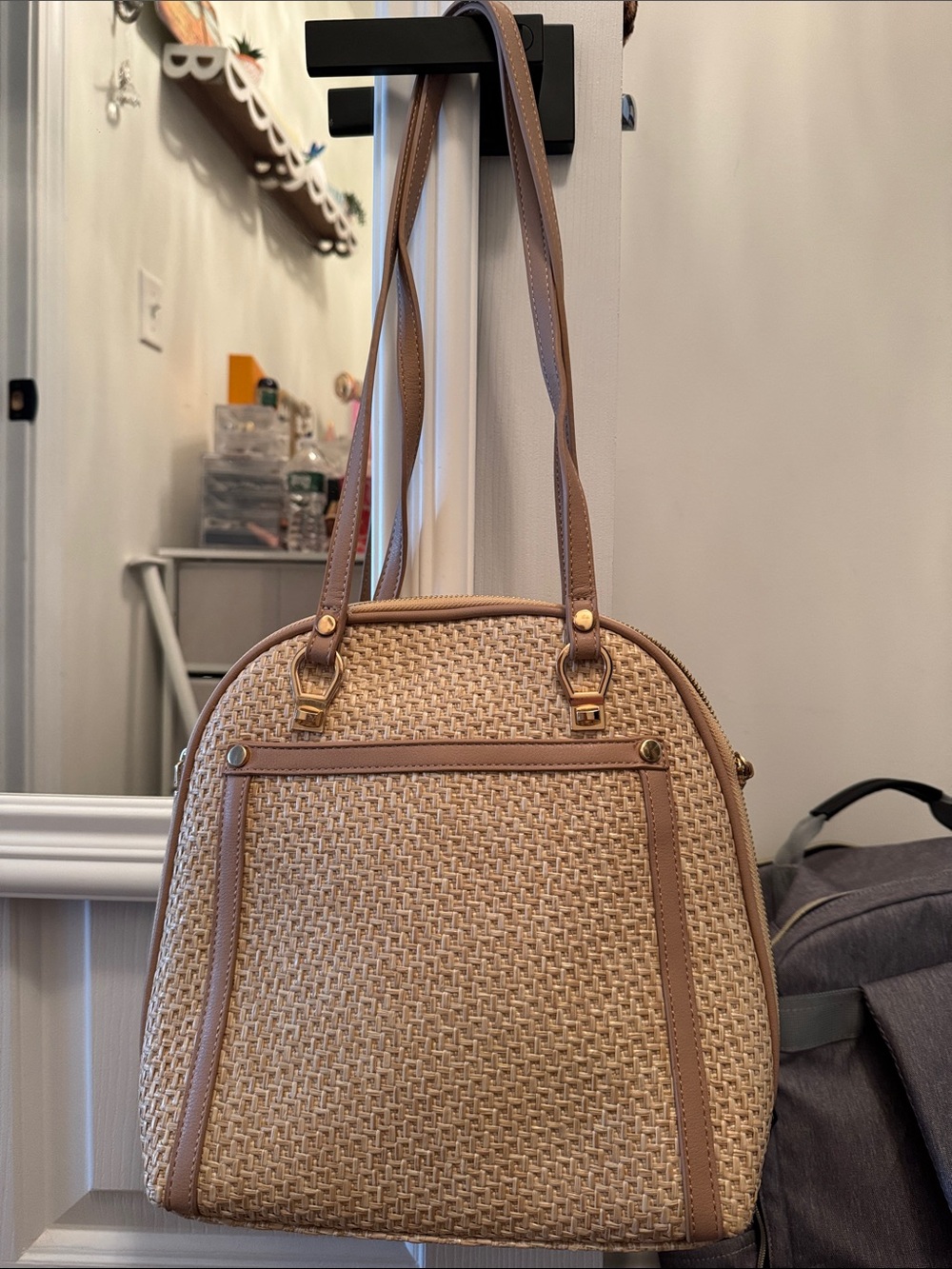 Miztique Woven Straw Shoulder Bag in Natural Tan and Light Brown